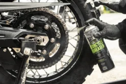 Biodegradowalny spray do Usuwania Smaru Muc-Off Degreaser