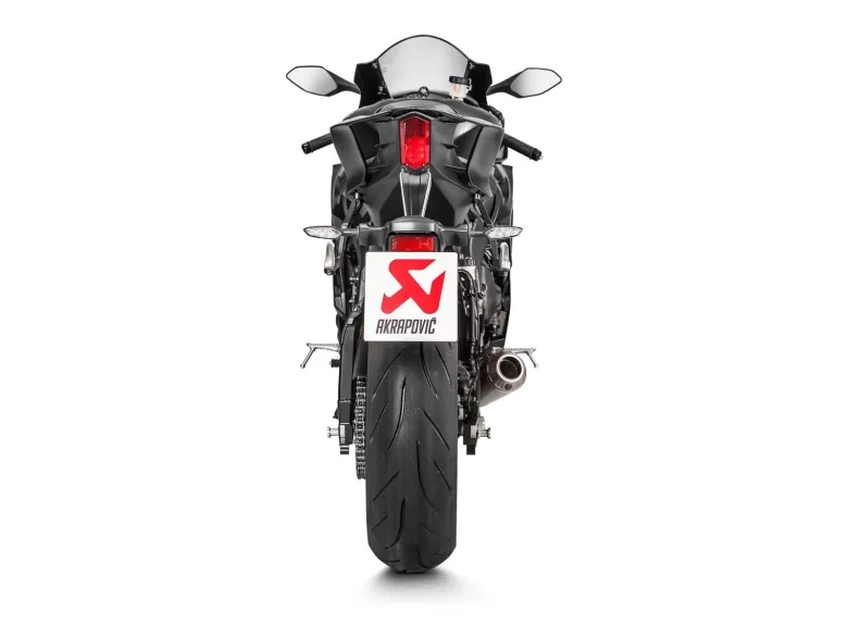 Tłumik Akrapovič Slip-On Line Muffler Yamaha YZF-R6 600