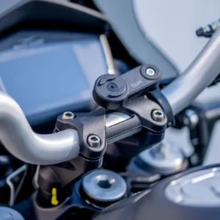 Uniwersalny zestaw na kierownicę Moto Clamp SP Connect Spc+
