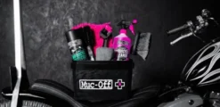 Zestaw do czyszczenia motocykli Muc-Off 8 in 1 Motorcycle Cleaning Kit